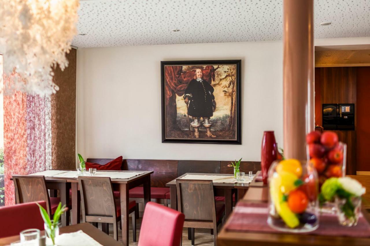 Hotel F-Ritz Schleswig Extérieur photo